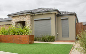 top 7 benefits of installing security roller shutters in your melbourne home
